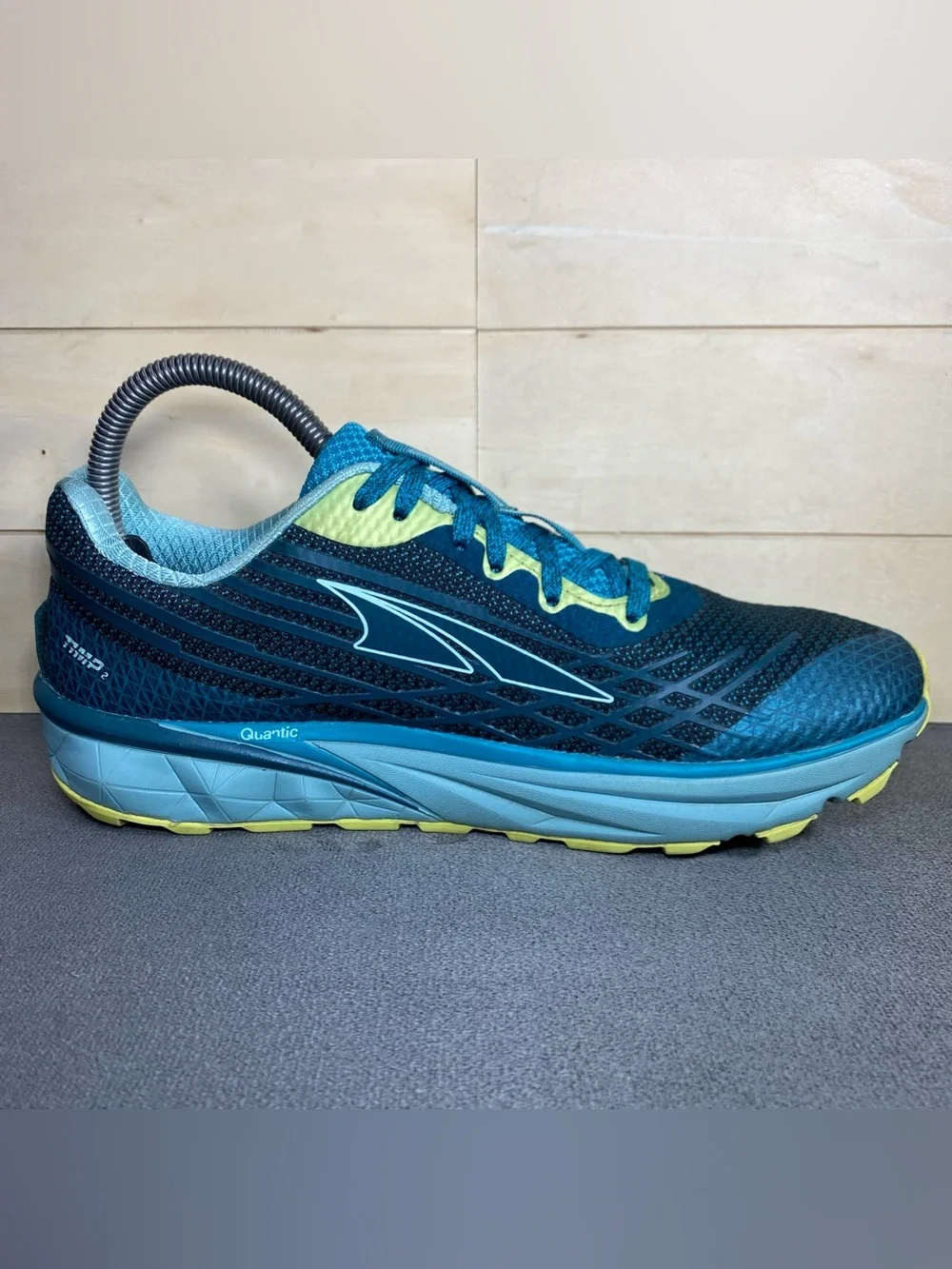 Altra Timp 2 Teal Blue Women's Size 7.5 Running Shoes Sneakers